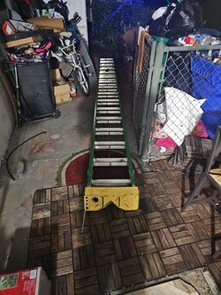 32 Foot Ladder