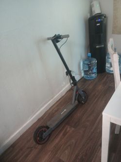 Electric scooter