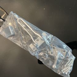 Solid Metal Swing Bar Door Guard Door Security Latch with Angle Protector