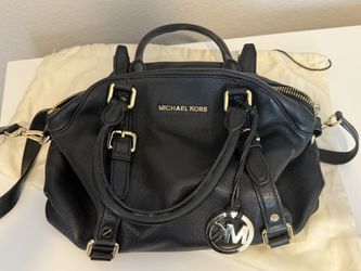 Michael Kors Black Leather Purse/ Crossbody