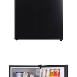 Magic Chef 2.4 cu ft mini fridge