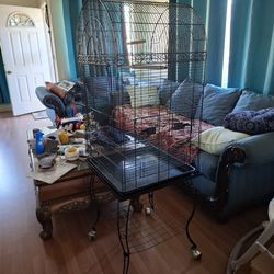 BEAUTIFUL CAGE LIKE NEW For Any Kind Of Birds
