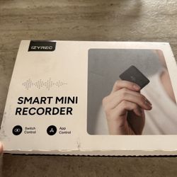 IZYREC Smart Mini Voice Recorder 
