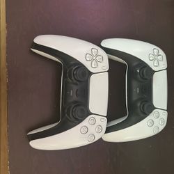 Ps5 Controllers (2)