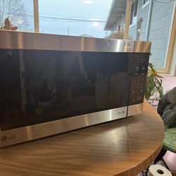 LG NeoChef 24in Stainless Steel 1200 Watt Microwave