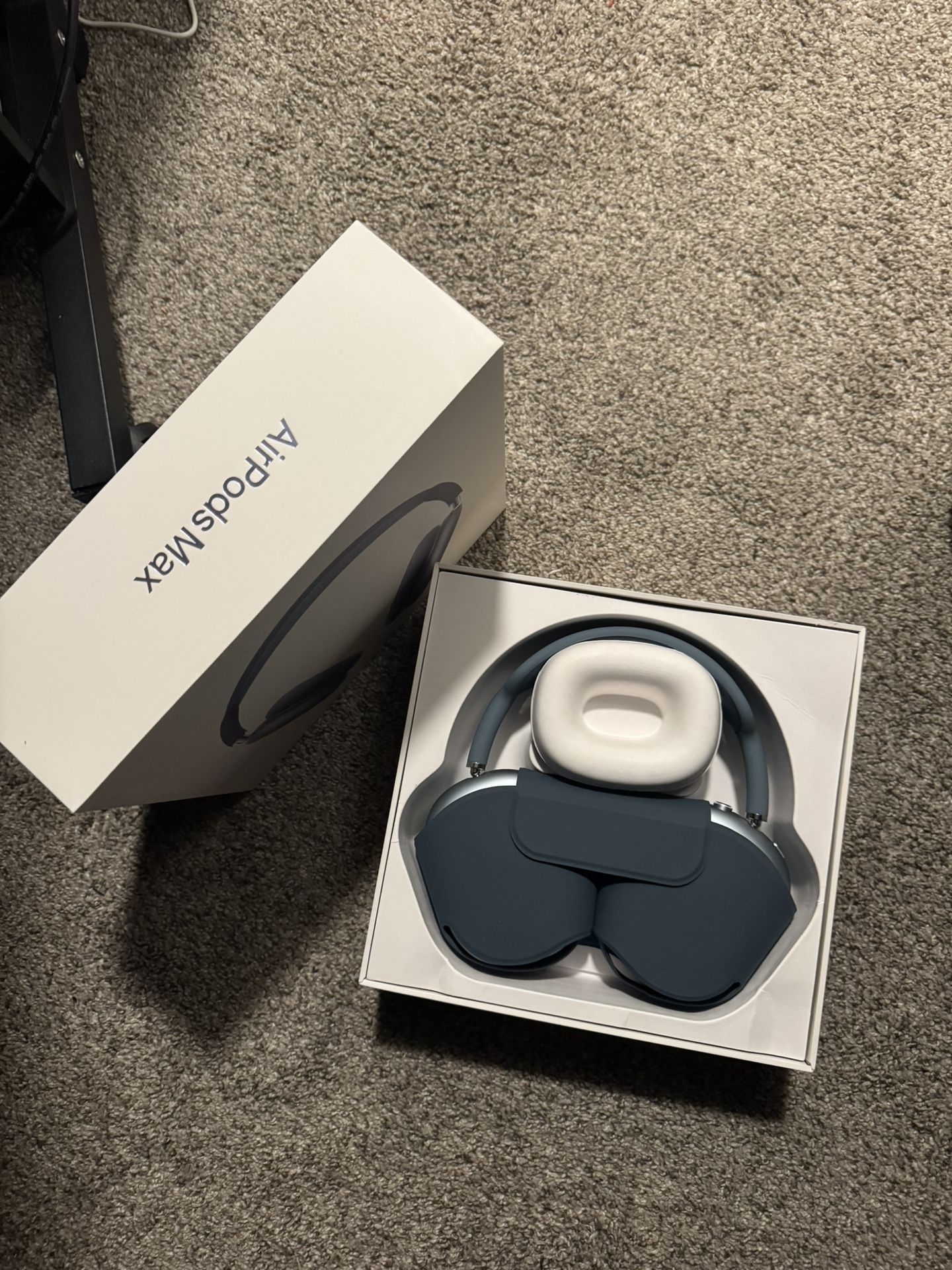 AirPod Max (Blue)