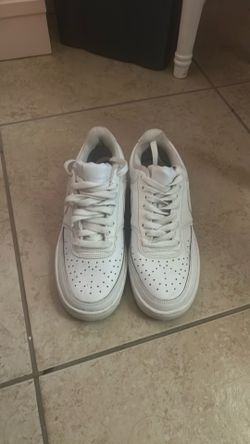 White Air force shoes