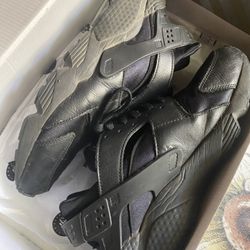 Mika Huarache
