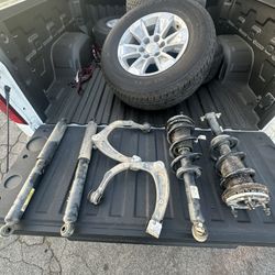 SILVERADO SUSPENSION SHOCKS COILS UCAS