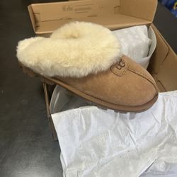 Ugg Slipper