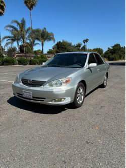 2004 Toyota Camry XLE