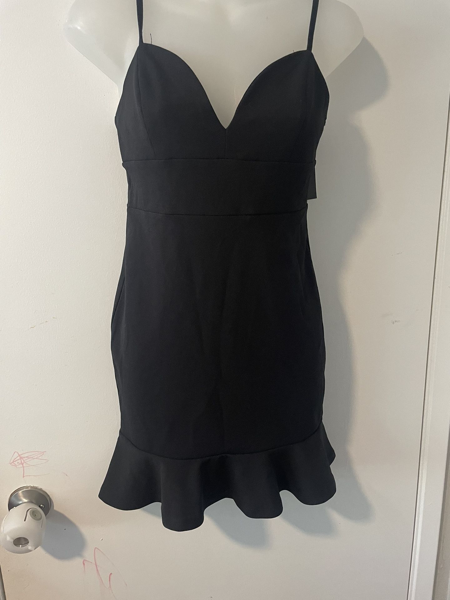 Size M Black Bodycon Dress