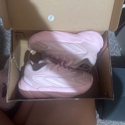 Adidas Ozelia
