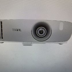 Benz Q Projector 
