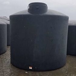 3000 Gallon Water Tanks
