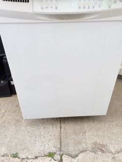 Whirlpool 24 inch dishwasher