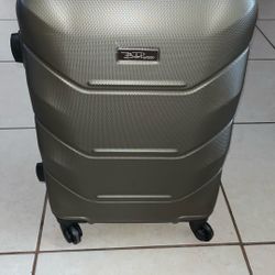 Brand New Rolling Carry On With Lock Code 