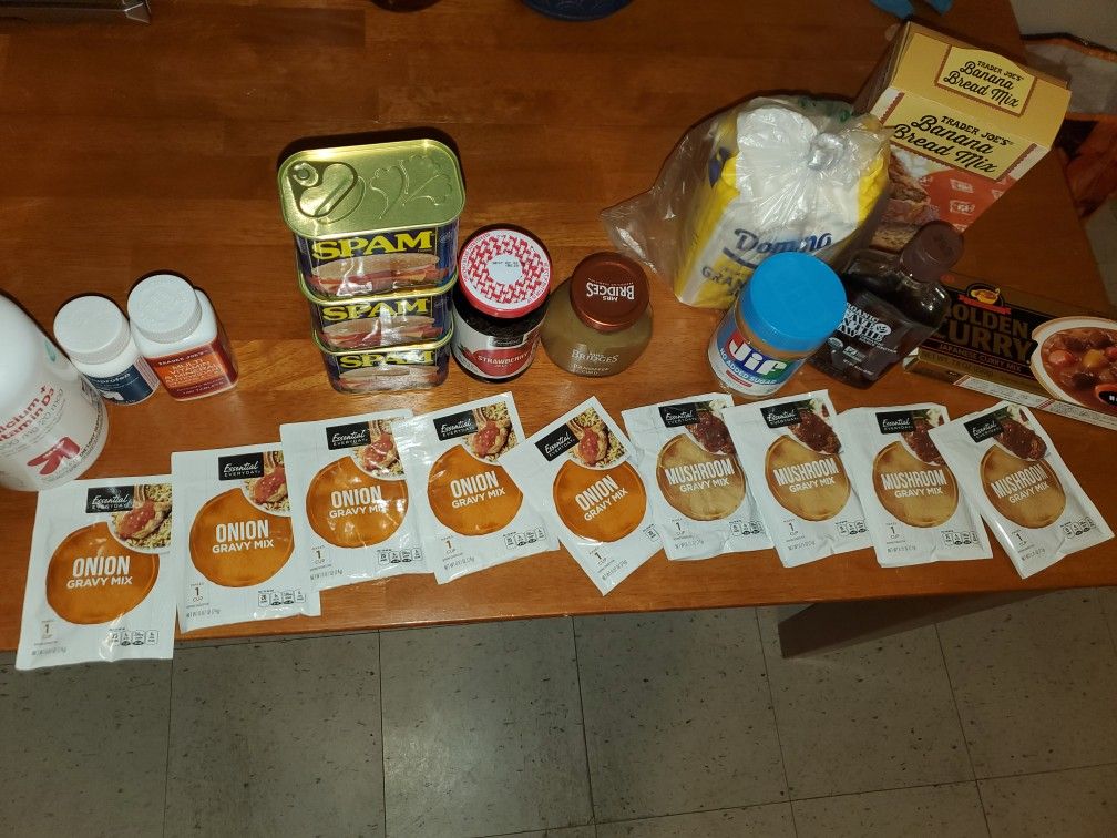 NEW Unopen 3 Spam classic 12oz+Strawberry Jelly 18oz+5 Onion gravy mix 0.87oz+4 Mushroom gravy mix