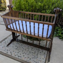 Beautiful Mid Century Solid Wood Cradle