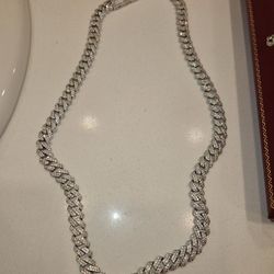 10mm , 22inch CUBAN ICED OUT