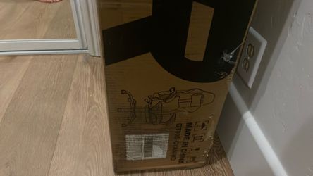 Brand new gaming chair