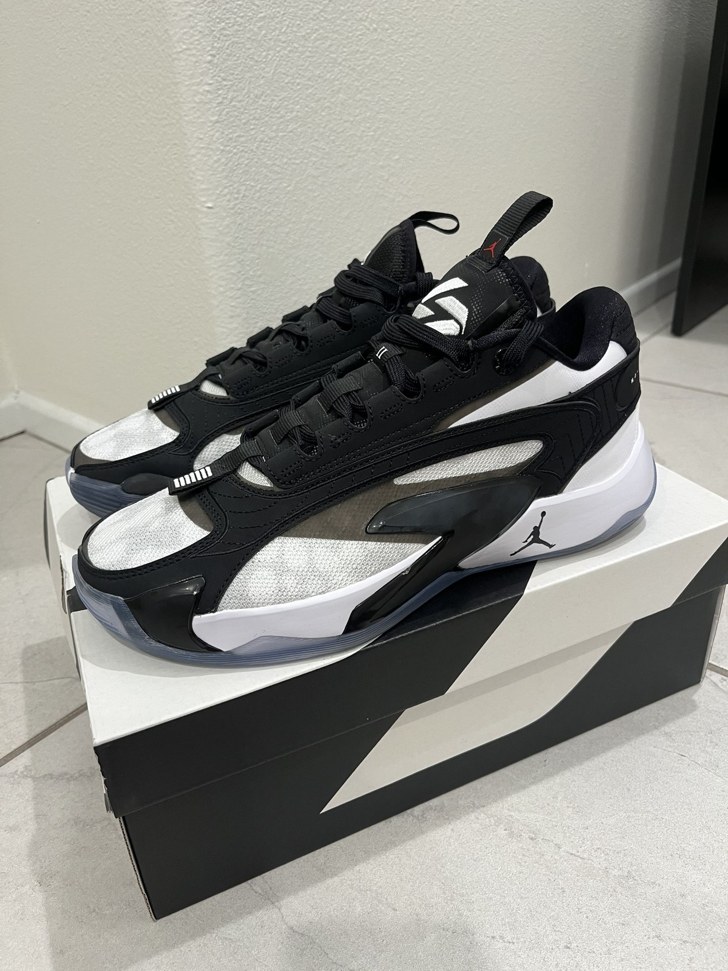 Jordan Luka 2 Size 8.5 Mens 