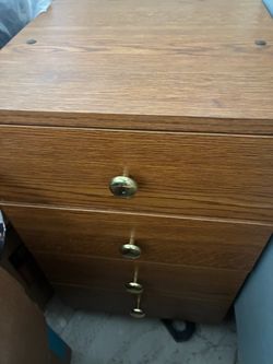 Night stand