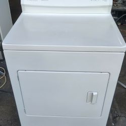 Very Clean! Frigidaire Heavy Duty Super Capacity Electric Dryer!