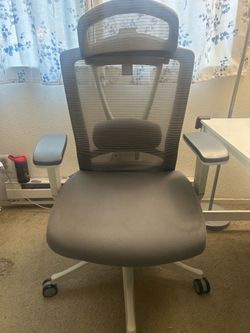 Autonomous chair