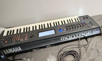 Yamaha Montage 6 Synthesizer Keyboard