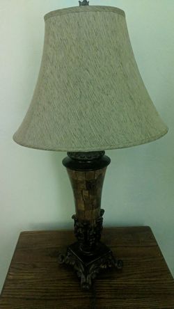 Table lamp