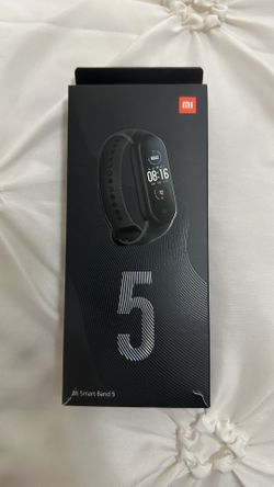 Mi Band 5 (with bands)