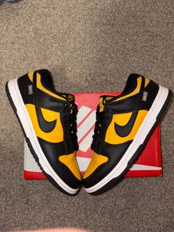 Nike dunk low reverse goldenrod