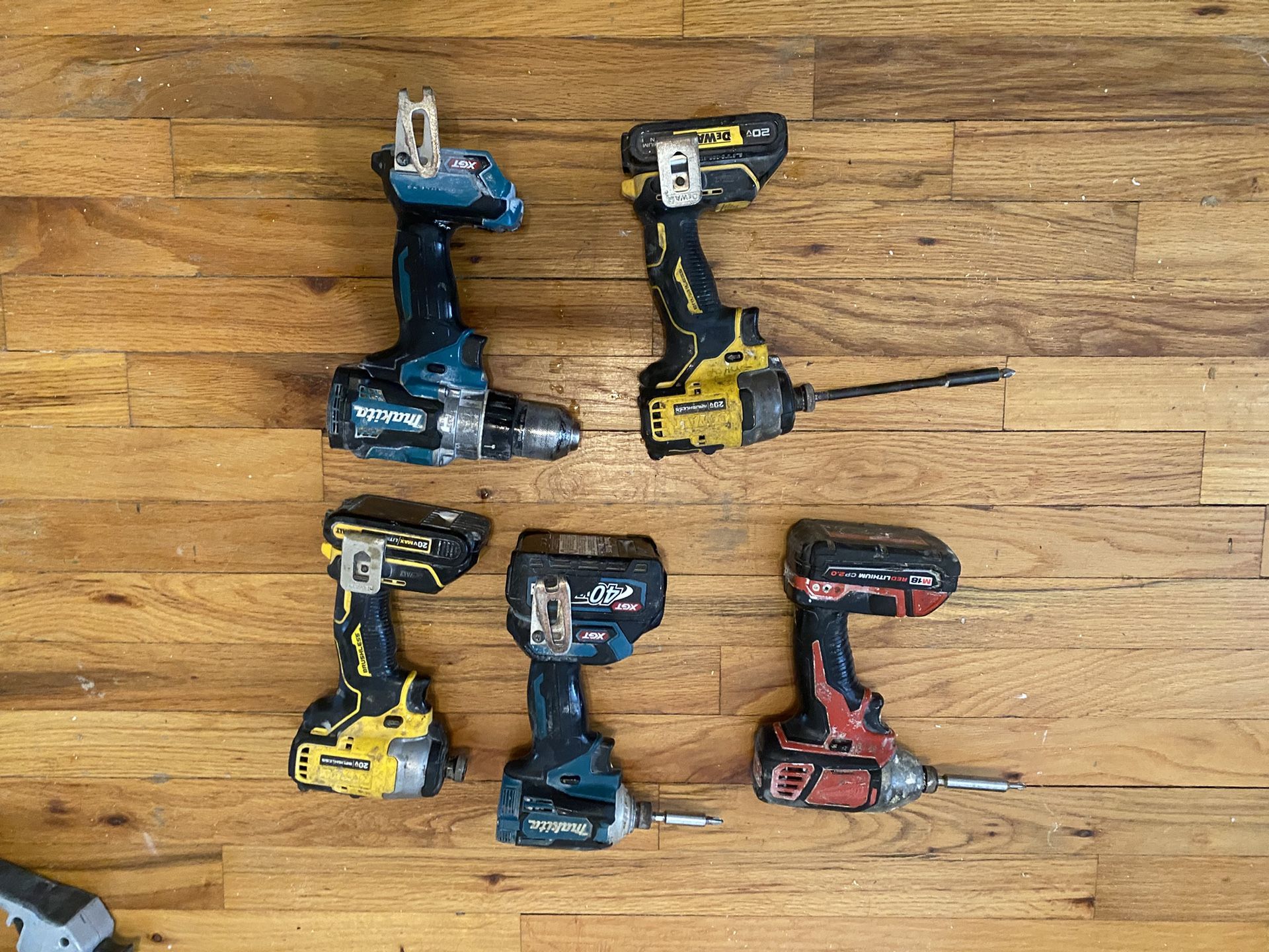 Drills (Dewalt, Makita, Milwaukee)