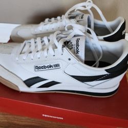 Women's Reebok Campio Xt, Size 8, Like New