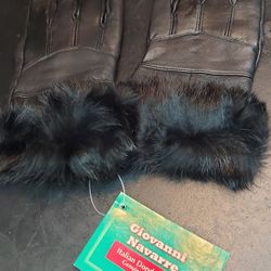 New Black Woman's Leather Gloves Size Meduim