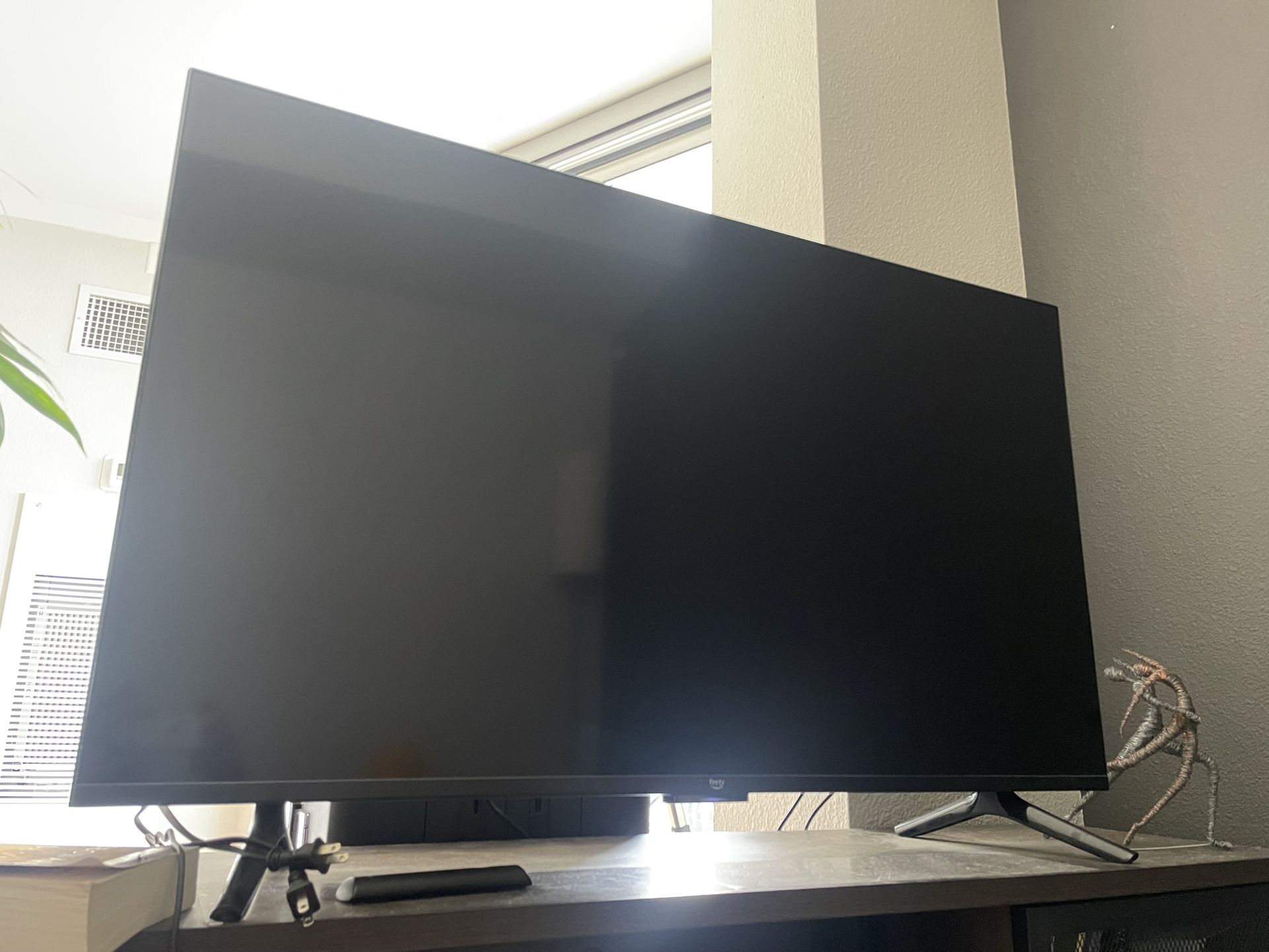 Amazon Fire TV 55" 4-Series 4K UHD smart TV