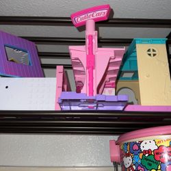 Misc. Shopkins Storefront Toys