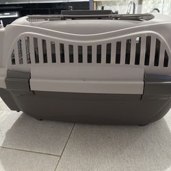  2-Door Pet Carrier & Cat Harness/Leash 