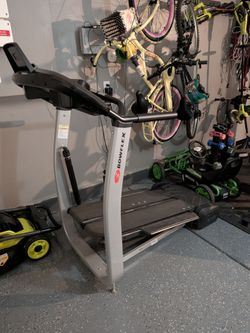 Bowflex TC100 Treadclimber