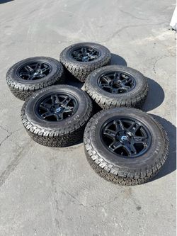 (5) 17” Fuel Slayer Wheels For 6x139 (6x5.5) Trucks and 32” General All Terrain Tires