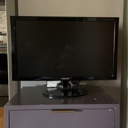 Samsu ng monitor, Pick Up Only, Good Condition.
