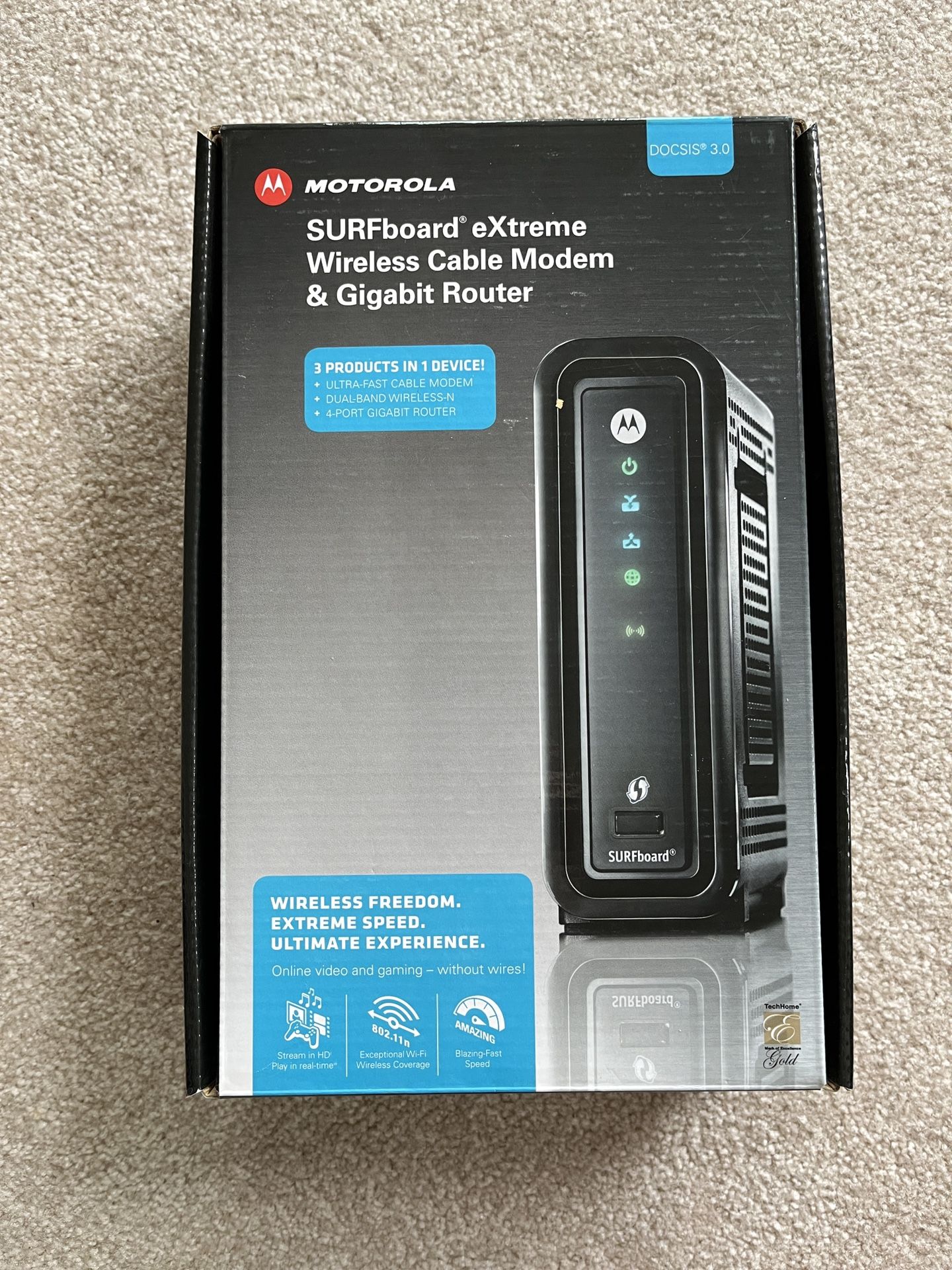 Motorola SURFboard Cable Modem & Wi-Fi Router – DOCSIS 3.0