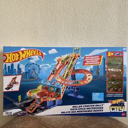 Hot Wheels City Motorized Roller Coaster Rally Vehicle Playset 5 Cars Included