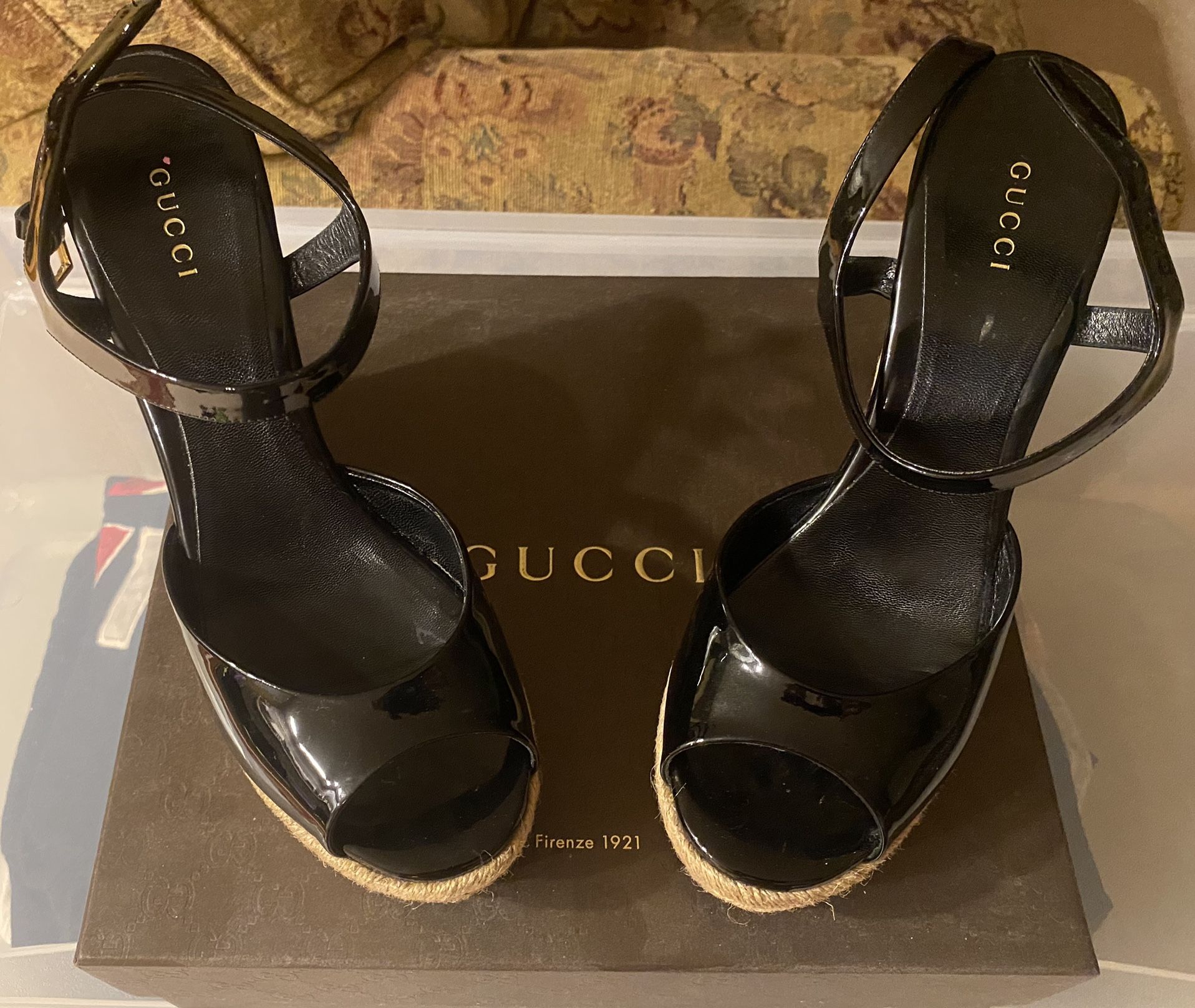 Gucci Vernice Crystal Nero Size 10