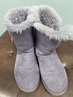 Lavender UGG Boots, Size 6