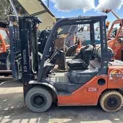 4-5K Warehouse Forklift