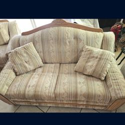 Sofa Set Located By Bassett Mall