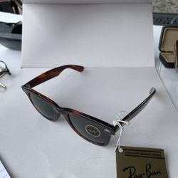 Ray-Ban USA Wayfarer Turtle Shell Sunglasses W/ Tags And Stickers + Case! New! 