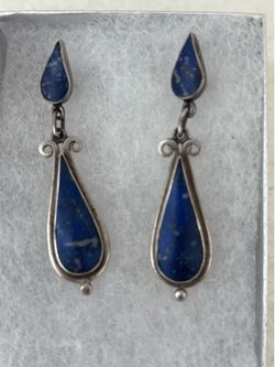 Sterling silver and lapis lazuli earrings